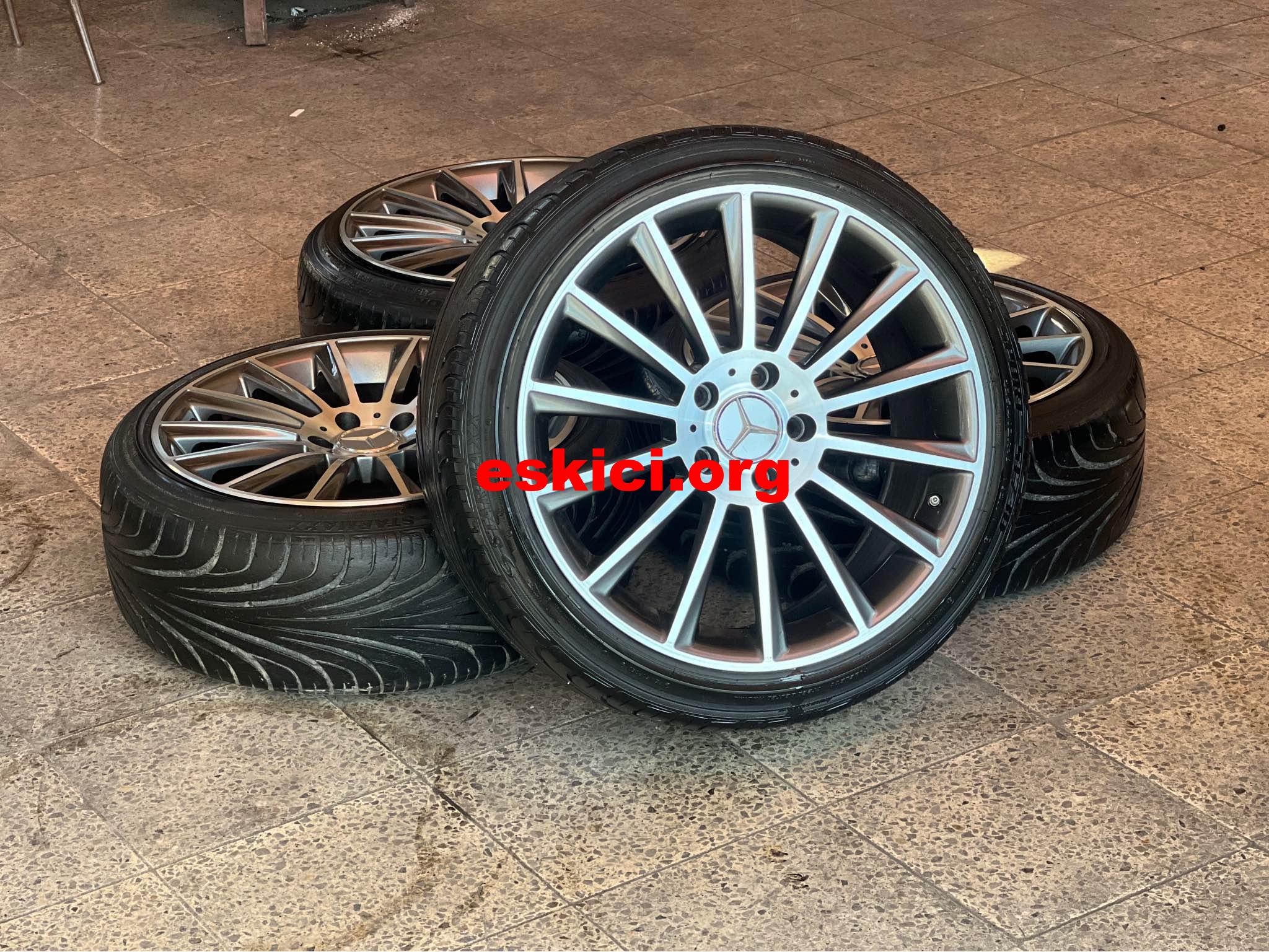 Çıkma mercedes jant tam takım 1500 TL