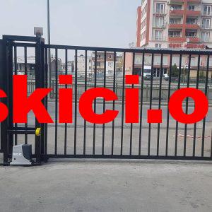 Çıkma amerikan panel kapı sadece 200 TL 16 Çıkma sürgülü bahçe demir kapısı temiz ve ucuz