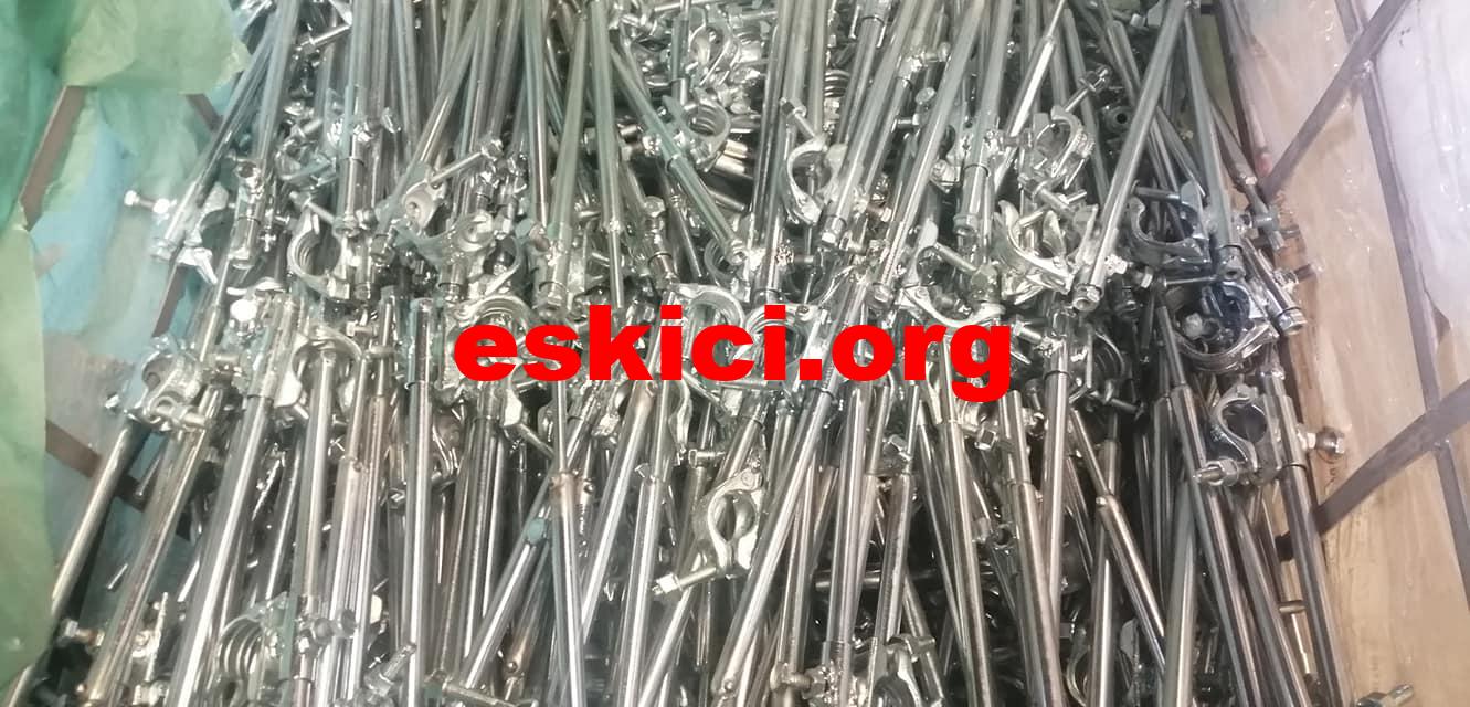 Galvanizli iskele ayarlanabilir duvar dayaması