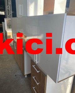 Çıkma 3 metre mutfak dolabı ve mermer 1680 TL