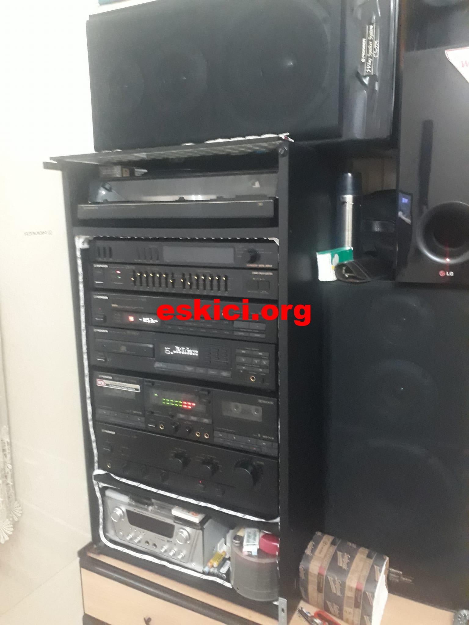 kabinli sony müzik seti