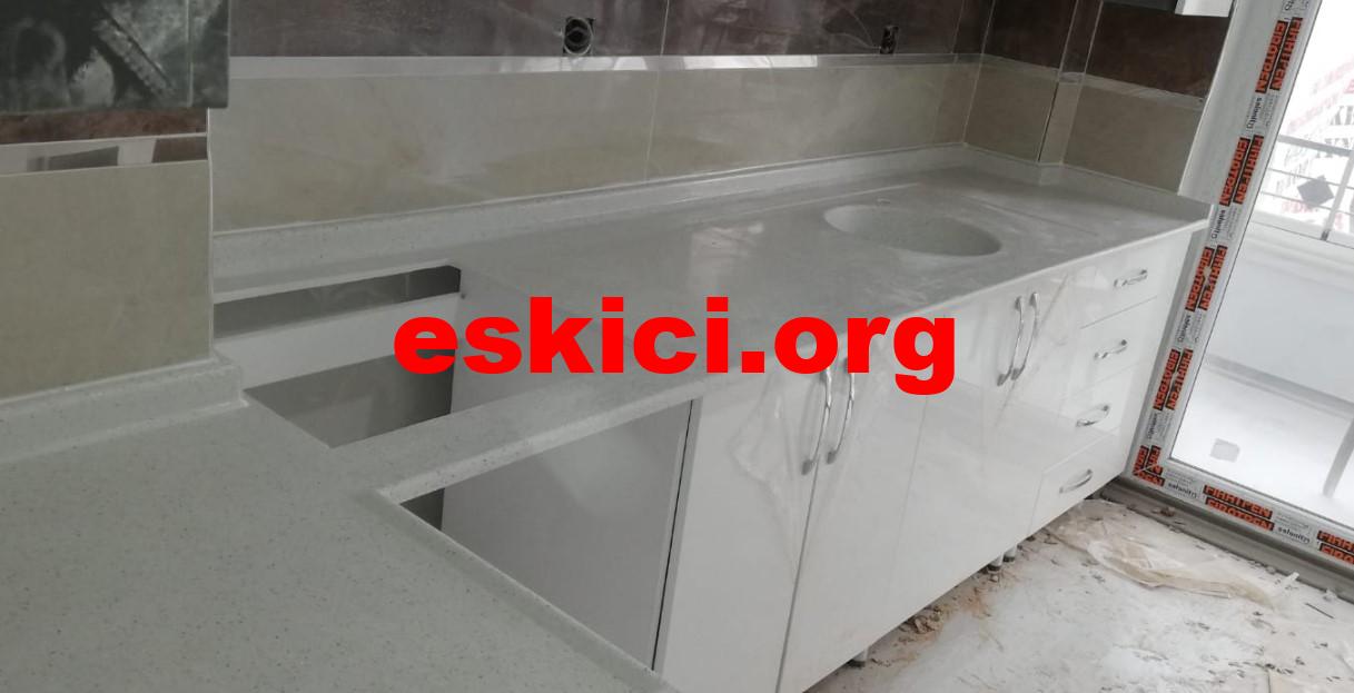 Çıkma mutfak tezgahı (tertemiz sökülmüş durumda sağlam ve kaliteli)